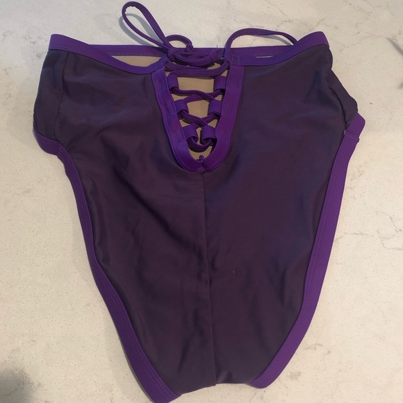 ✨Solstice Deep Dive Lace Up Swim Bottom - Picture 2 of 6